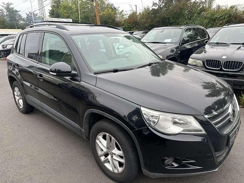 Deep black perleffekt Gebraucht 2008 VW Tiguan SUV | 5.600 € (Guter Preis) - Bild 1/4
