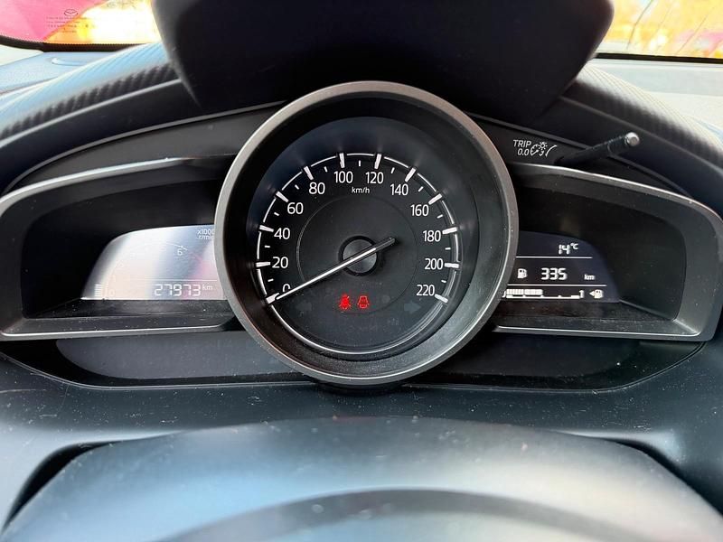 Gebraucht Mazda 2 66 PS (48 kW) 2018 Rot Kleinwagen