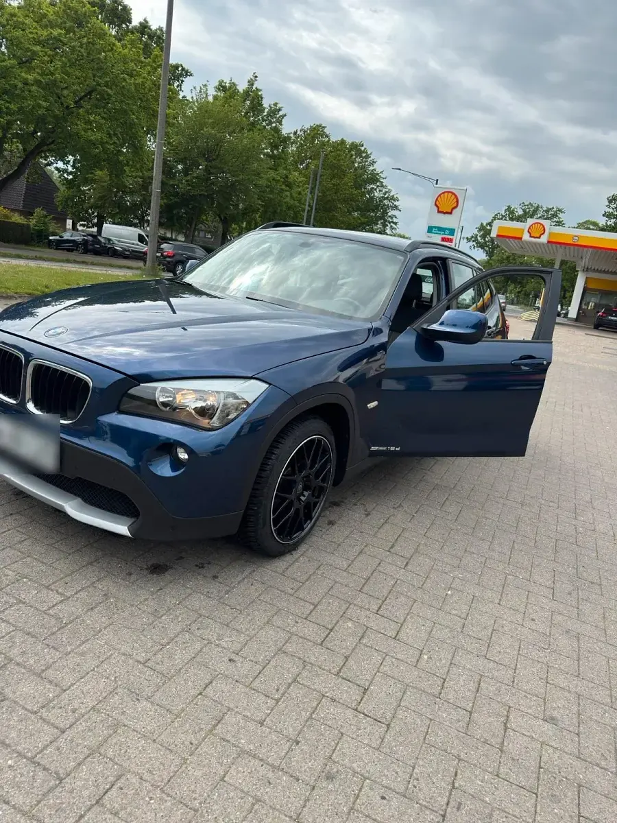 Gebraucht BMW X1 143 PS (105 kW) 2011 Blau SUV