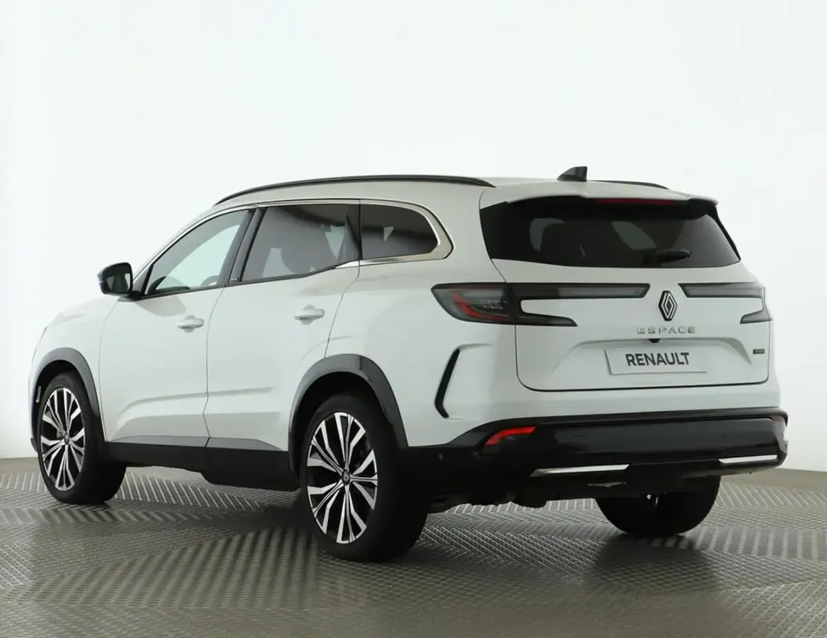 Gebraucht Renault Espace Iconic 131 PS (96 kW) 2025 Perlmuttweiß metallic SUV