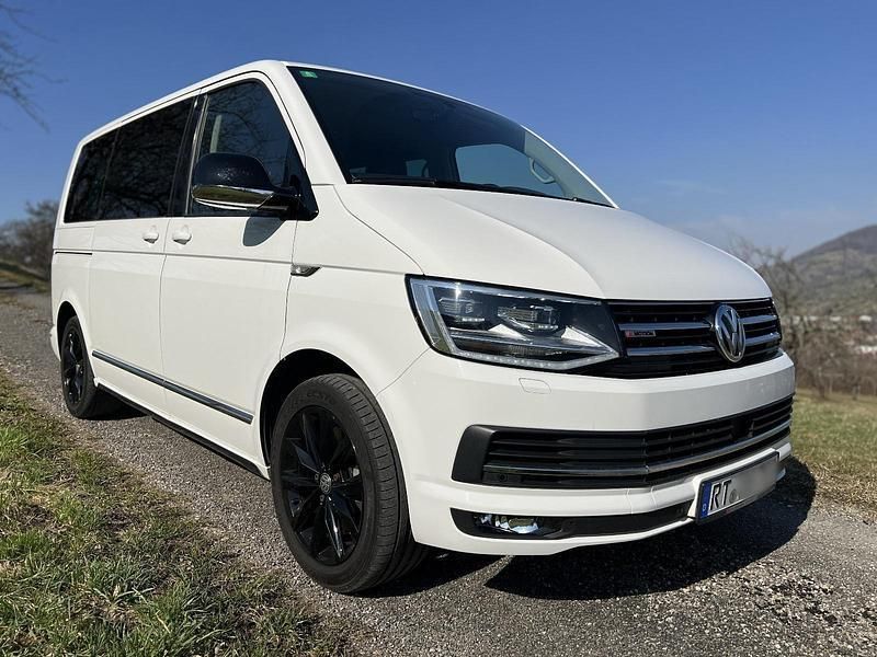 Weiß Gebraucht 2019 VW T6.1 Highline Van | 39.500 € (Superpreis) - Bild 1/4