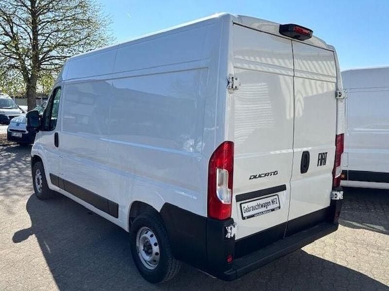 Gebraucht Fiat Ducato 140 PS (102 kW) 2024 Weiss Van