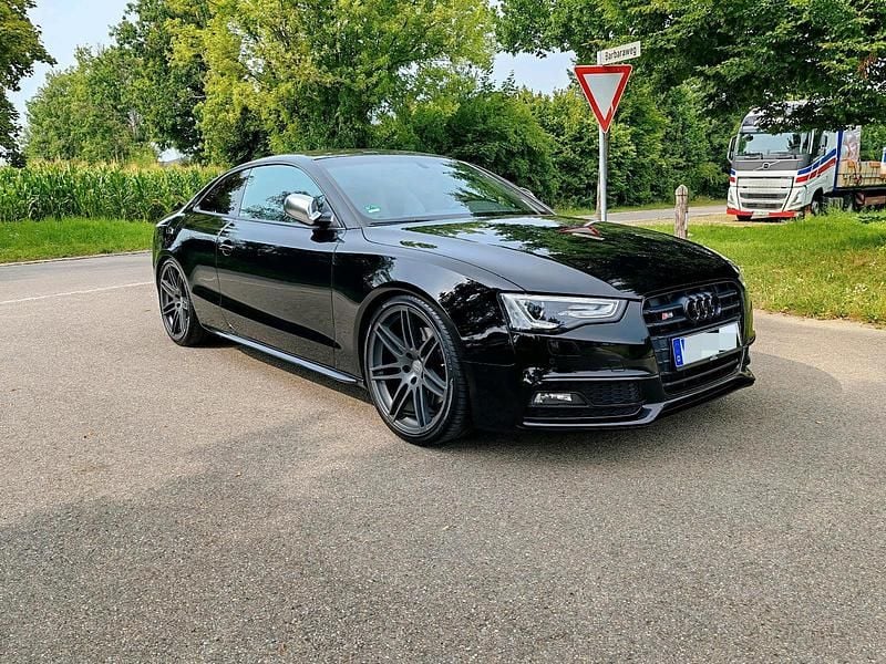 Schwarz Gebraucht 2012 Audi S5 Sport Coupé | 18.302 € (Fairer Preis) - Bild 1/4