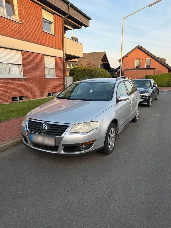 Gebraucht VW Passat 116 PS (85 kW) 2007 Silber Kombi