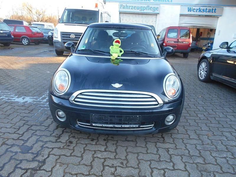 Gebraucht Mini ONE 95 PS (69 kW) 2008 Schwarz Kleinwagen