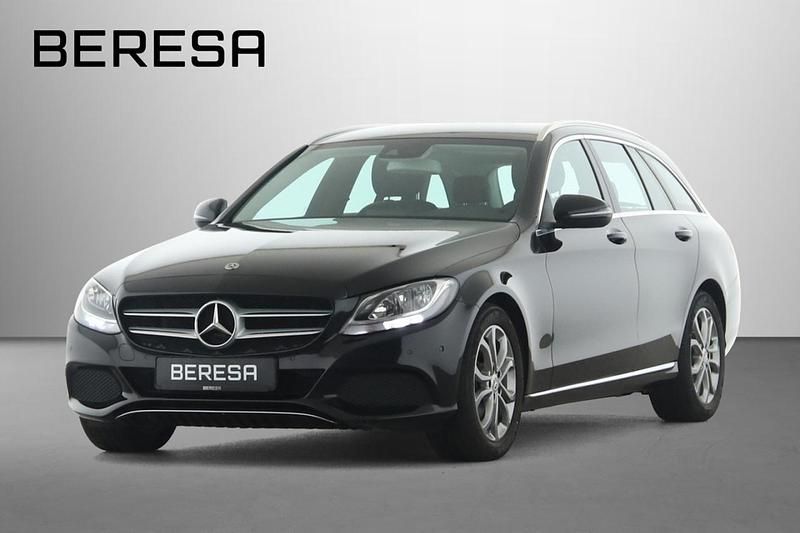 Schwarz Gebraucht 2018 Mercedes C220 Avantgarde Kombi | 20.780 € (Guter Preis) - Bild 1/4