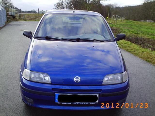 Gebraucht Fiat Punto 73 PS (53 kW) 1994 Blau metallic Kleinwagen