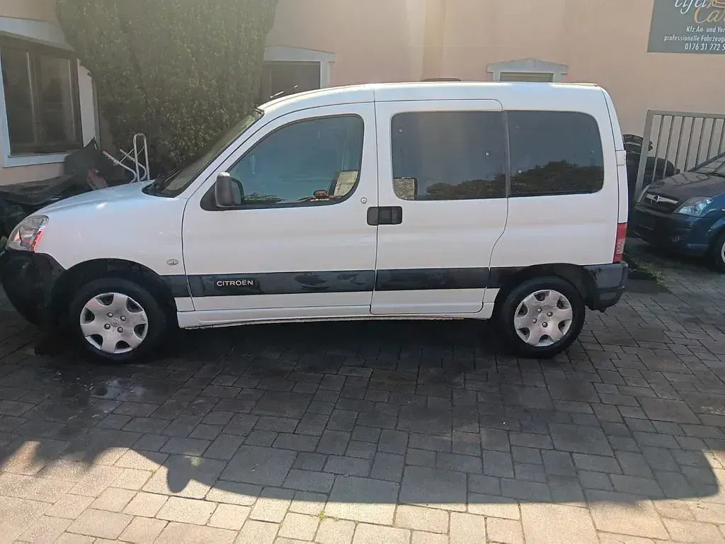 Gebraucht Citroën Berlingo First 75 PS (55 kW) 2008 Weiß Van / Kleinbus