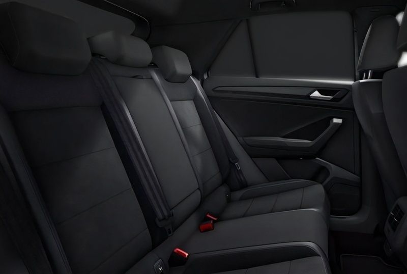 Gebraucht VW T-Roc R-line 150 PS (110 kW) 2024 Grau SUV