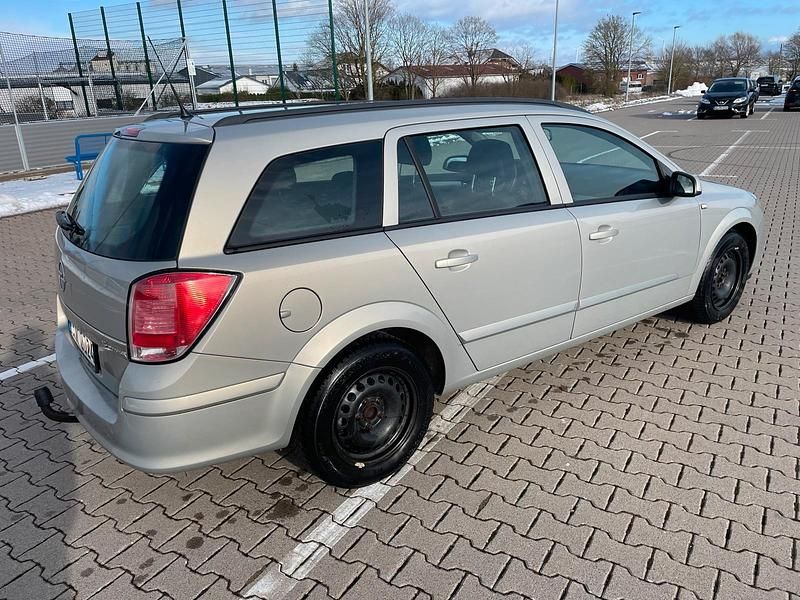 Gebraucht Opel Astra 101 PS (74 kW) 2005 Grau Kombi