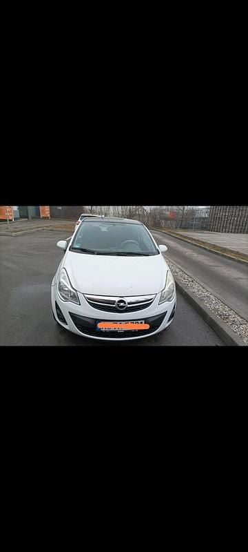Gebraucht Opel Corsa 87 PS (63 kW) 2011 Weiß Kleinwagen