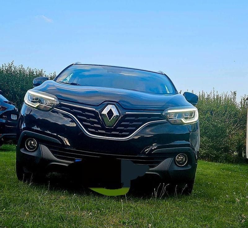 Schwarz Gebraucht 2017 Renault Kadjar Crossborder SUV | 11.400 € (Guter Preis) - Bild 1/4