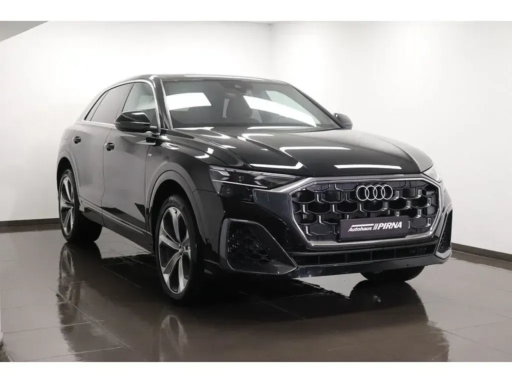 Gebraucht Audi Q8 Ambiente 340 PS (250 kW) 2025 Mythosschwarz metallic SUV