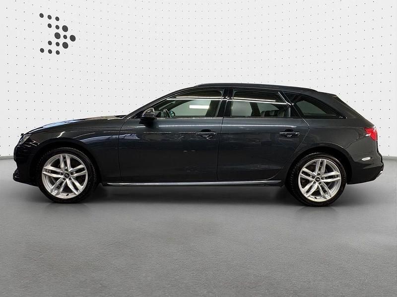 Gebraucht Audi A4 Advanced 150 PS (110 kW) 2023 Grau Kombi