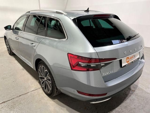 Gebraucht Skoda Superb LAURIN & KLEMENT 218 PS (160 kW) 2020 Grau Kombi