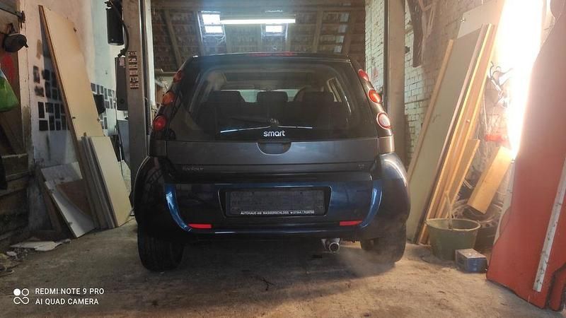 Blau Gebraucht 2006 Smart ForFour Passion Kleinwagen | 1.000 € (Superpreis) - Bild 1/4