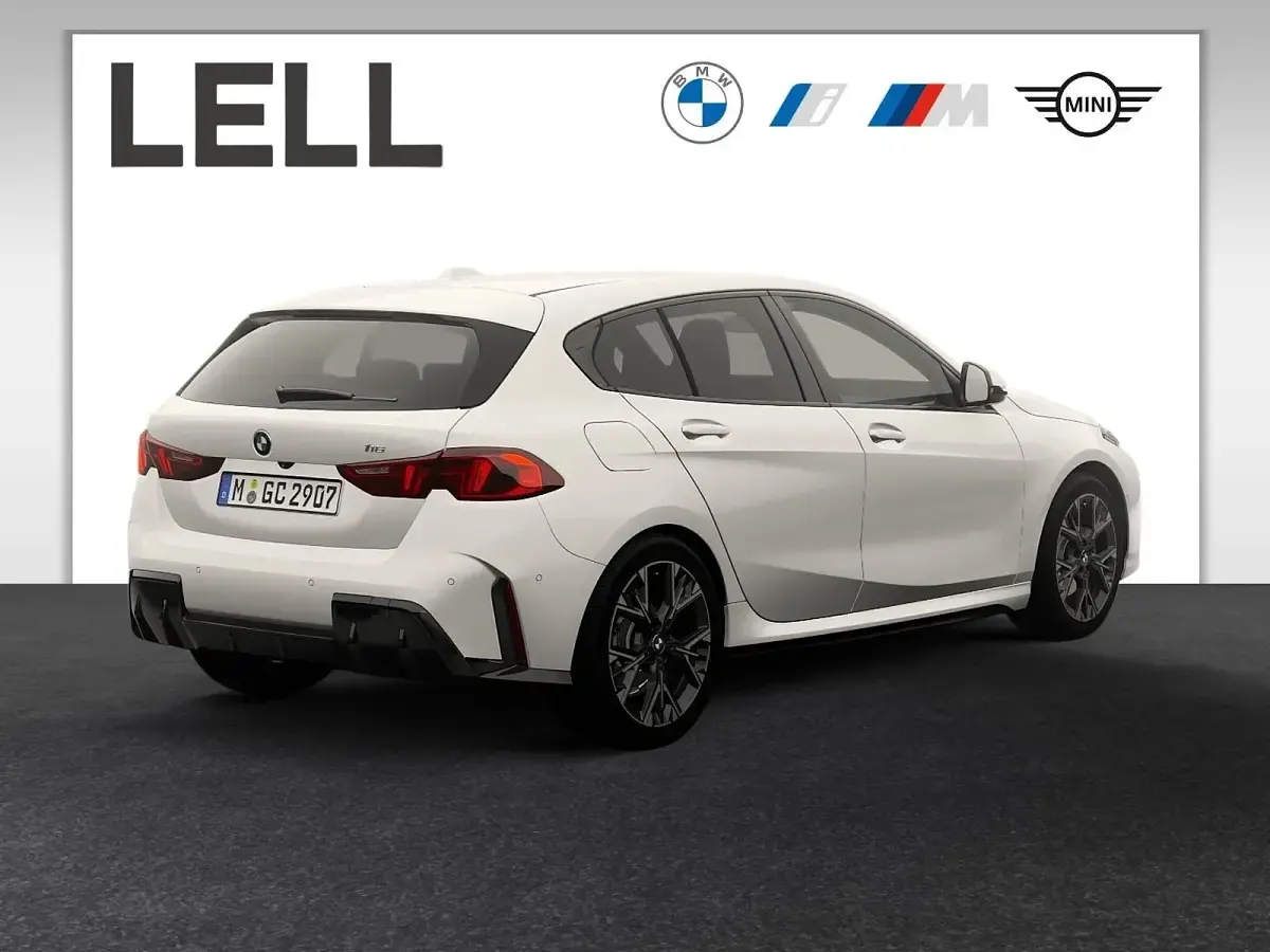 Neu BMW 116 M Sport 122 PS (89 kW) 2026 Weiß Kleinwagen