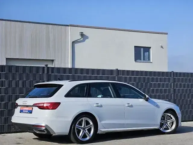 Gebraucht Audi A4 S-Line 100 PS (73 kW) 2022 Schwarz Kombi
