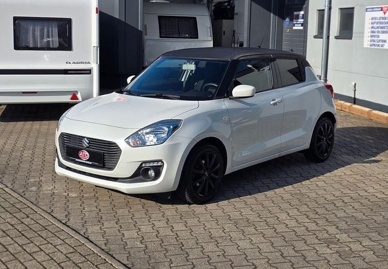Gebraucht Suzuki Swift Comfort 90 PS (66 kW) 2017 Weiß Kleinwagen