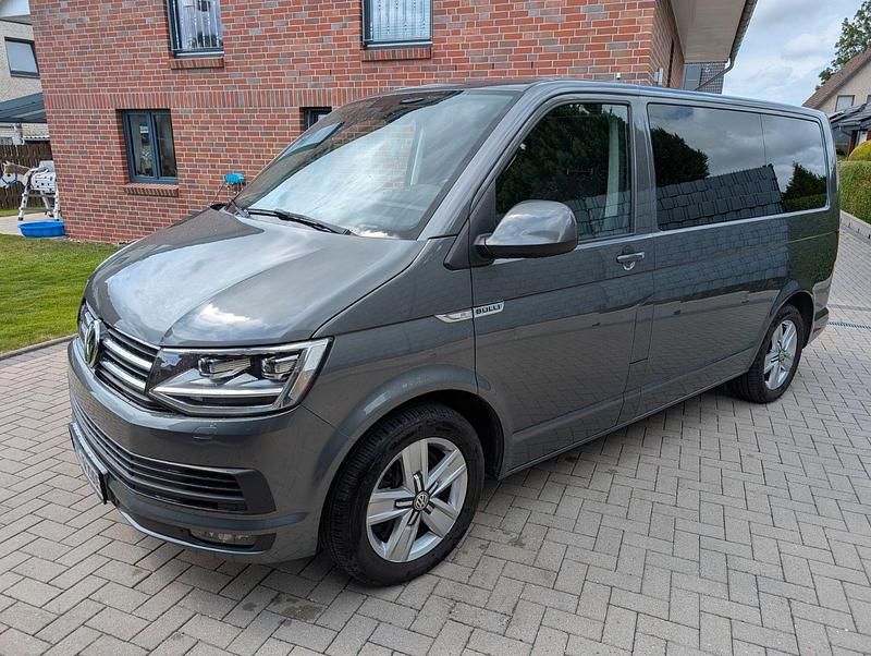 Grau Gebraucht 2016 VW T6 Van | 26.990 € (Superpreis) - Bild 1/4