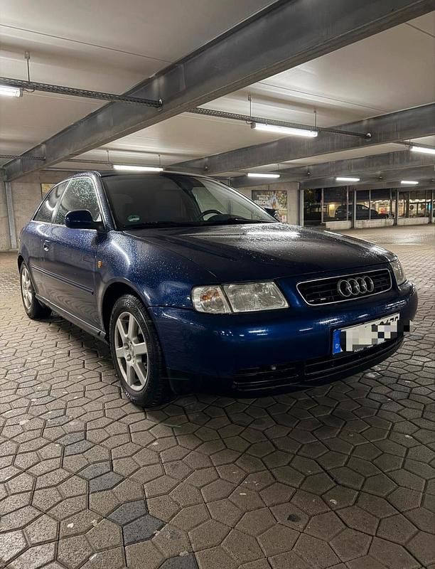 Gebraucht Audi A3 101 PS (74 kW) 2000 Blau Kleinwagen