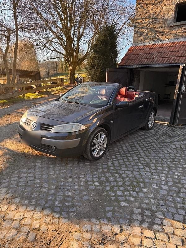 Gebraucht Renault Mégane Cabriolet 133 PS (97 kW) 2005 Grau Cabrio