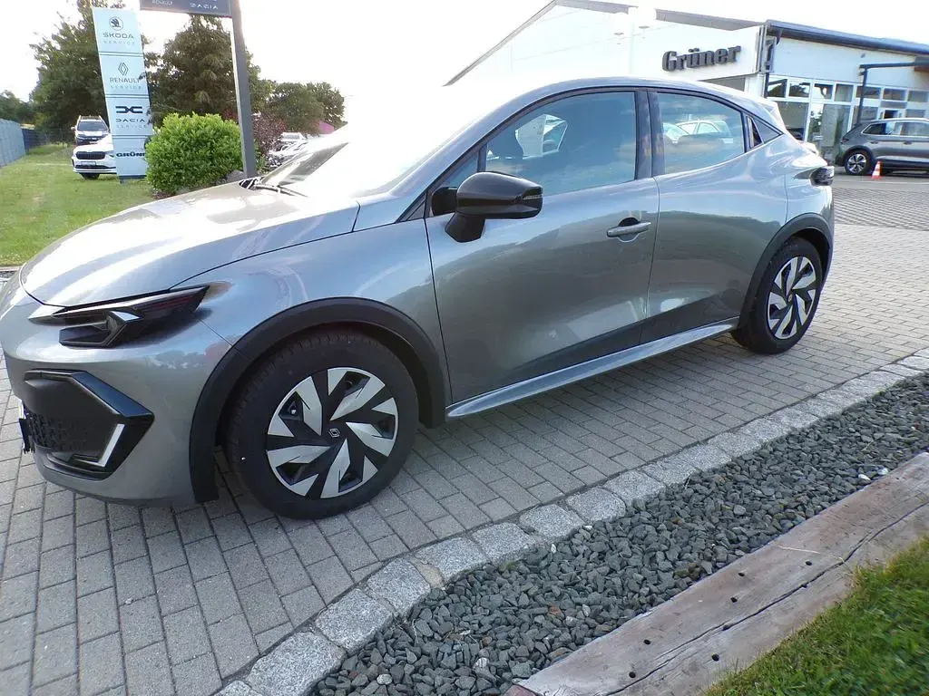 Neu Renault Clio Evolution 114 PS (83 kW) 2026 Grau Kleinwagen