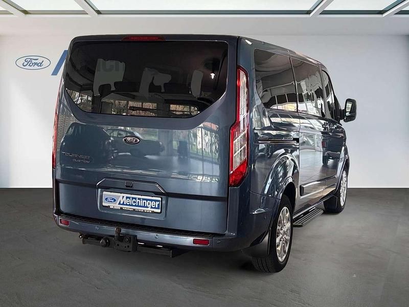 Gebraucht Ford Transit Custom 150 PS (110 kW) 2023 Chromablau Kombi
