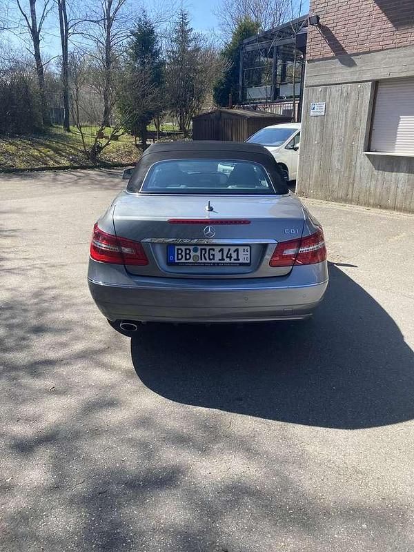 Usata Mercedes E250 Elegance 204 CV (150 kW) 2012 Grigio Cabrio