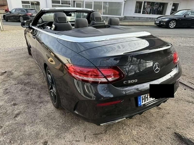Gebraucht Mercedes C300 AMG line 258 PS (189 kW) 2021 Grau Cabrio