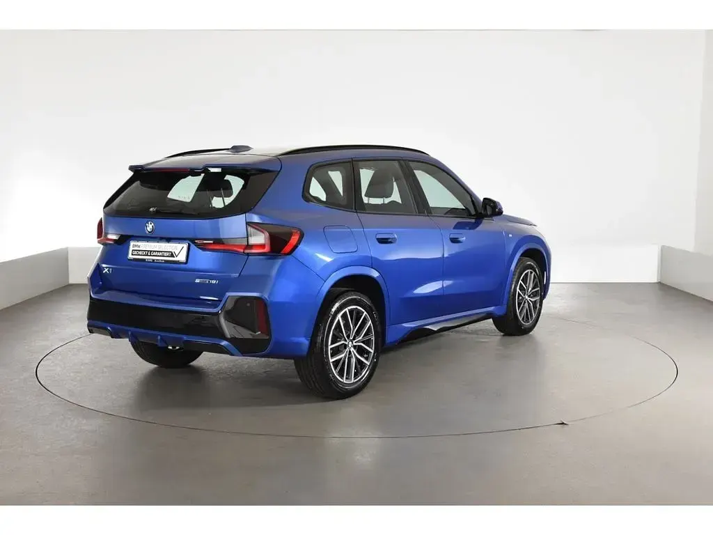 Gebraucht BMW X1 M Sport 136 PS (100 kW) 2023 Blau SUV
