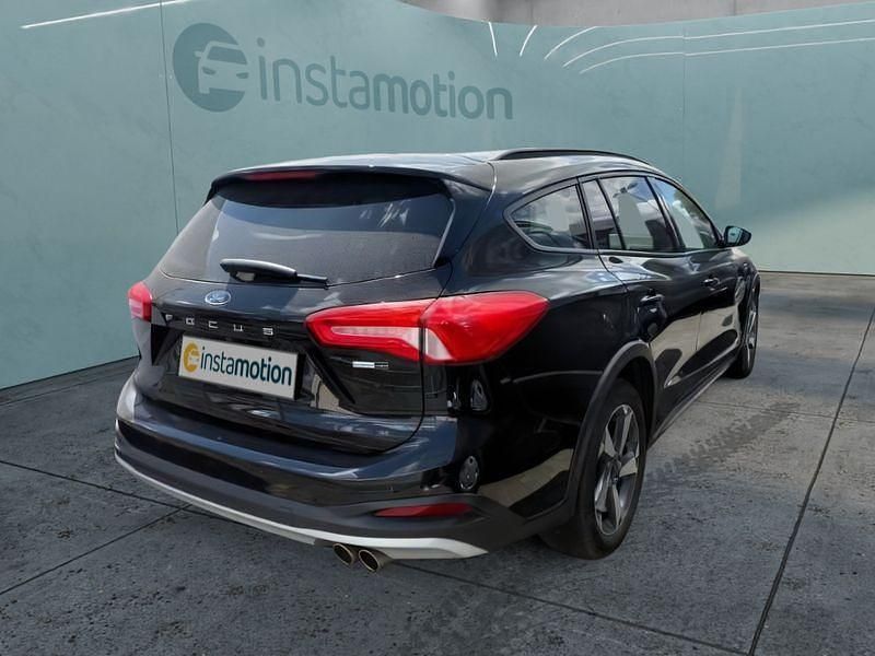 Gebraucht Ford Focus Active 155 PS (114 kW) 2021 Schwarz Kombi