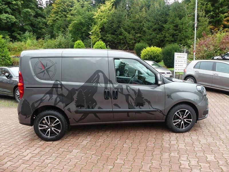 Gebraucht Fiat Doblò 101 PS (74 kW) 2021 Grau Van / Kleinbus