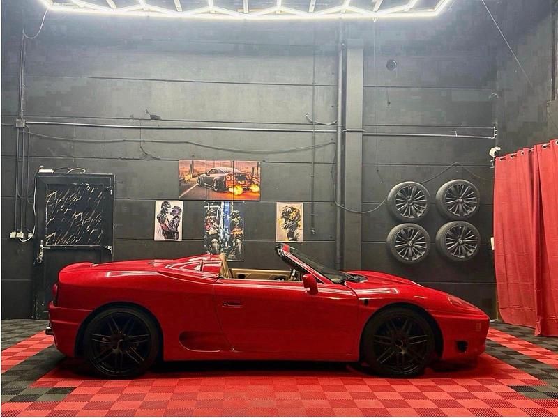 Gebraucht Toyota MR2 140 PS (102 kW) 2000 Rot Cabrio