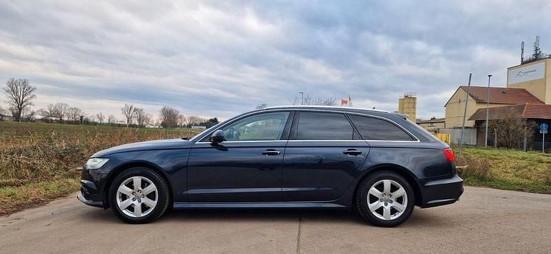 Gebraucht Audi A6 Ambiente 150 PS (110 kW) 2018 Blau Kombi