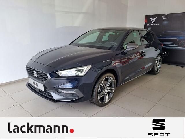 Blau Gebraucht 2022 Seat Leon FR Limousine | 28.790 € (Fairer Preis) - Bild 1/2