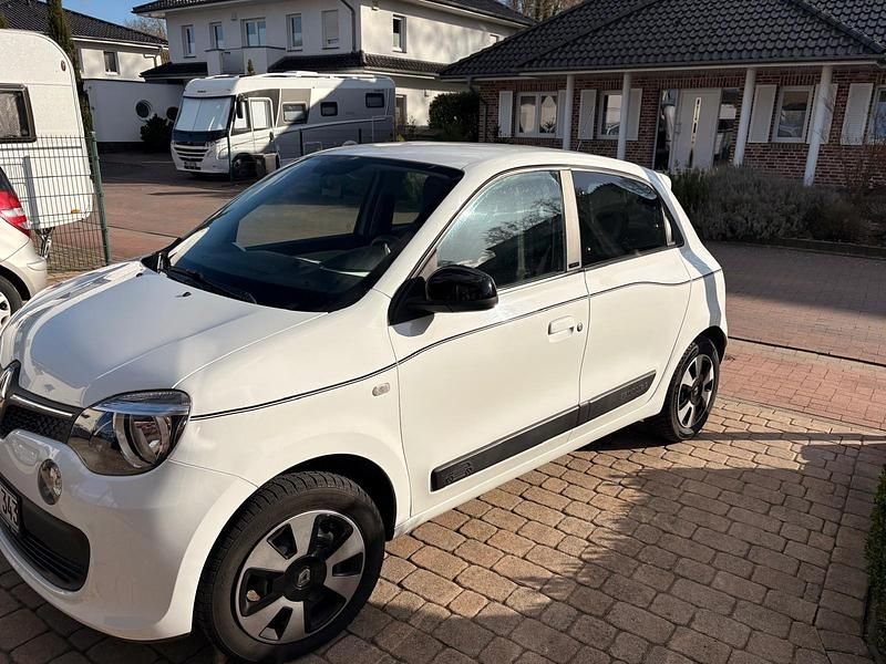 Gebraucht Renault Twingo LIMITED 69 PS (50 kW) 2017 Weiß Kleinwagen