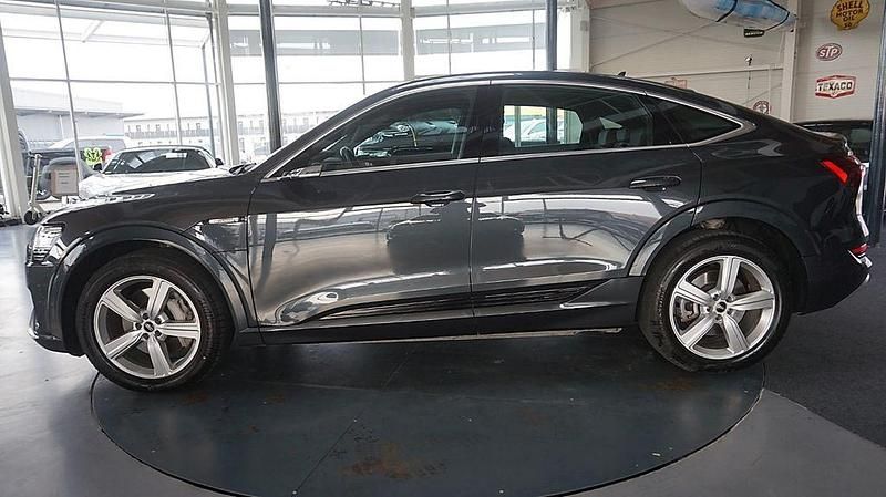 Gebraucht Audi e-tron Sportback 300 kW (408 PS) 2022 Grau SUV