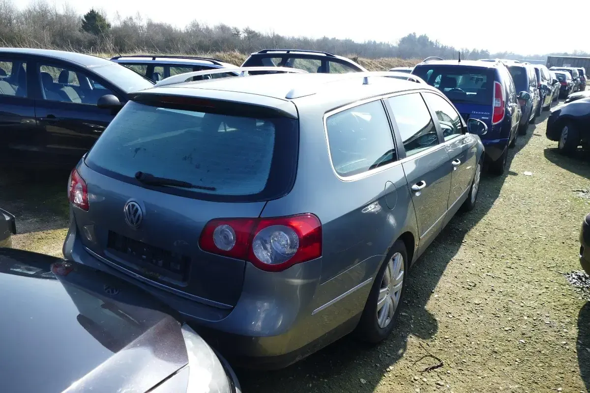 Gebraucht VW Passat 105 PS (77 kW) 2006 Grün Kombi