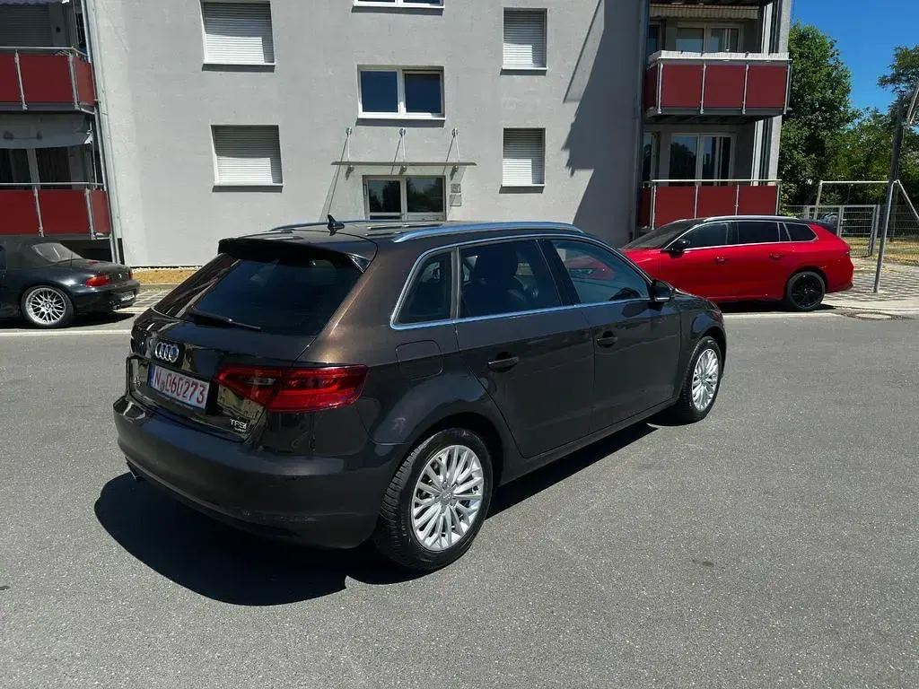 Gebraucht Audi A3 Ambiente 179 PS (131 kW) 2014 Braun Limousine