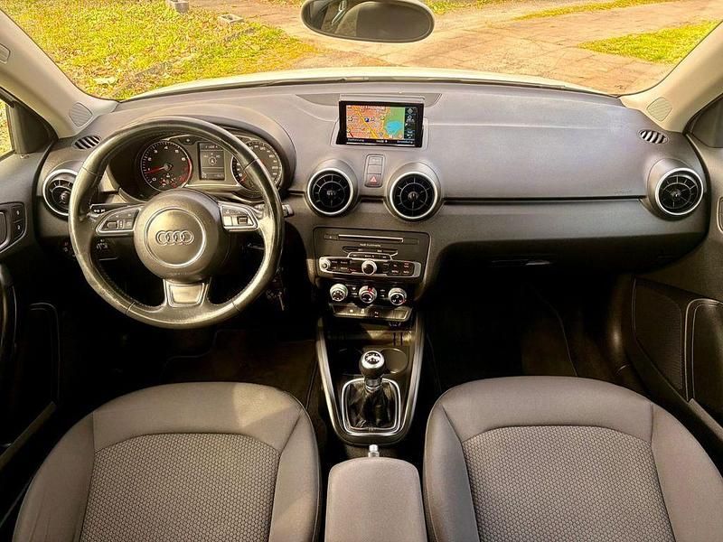 Gebraucht Audi A1 Sportback Exclusive 125 PS (91 kW) 2015 Weiß Kleinwagen