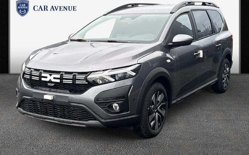Neu Dacia Jogger Expression 141 PS (103 kW) 2025 Grau Van / Kleinbus