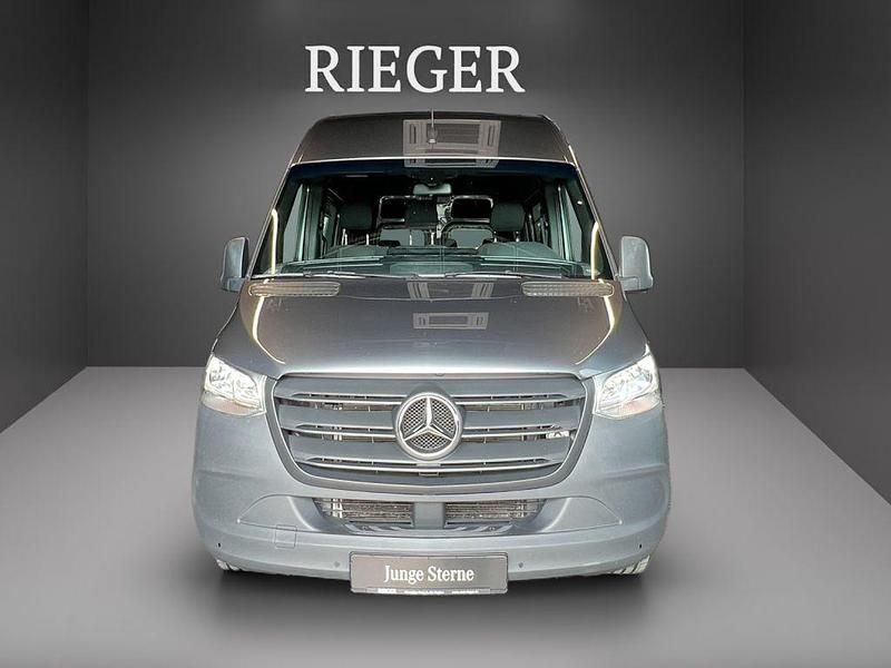 Gebraucht Mercedes Sprinter 170 PS (125 kW) 2023 Selenitgrau (metallic) Van