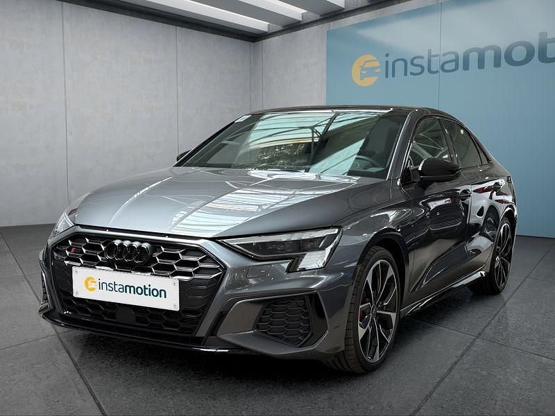 Grau Gebraucht 2024 Audi S3 Limousine | 42.649 € (Fairer Preis) - Bild 1/4