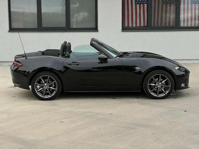 Gebraucht Mazda MX5 Exclusive-Line 160 PS (117 kW) 2017 Schwarz Cabrio