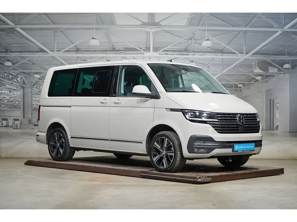 Gebraucht VW Multivan Comfortline 204 PS (150 kW) 2022 Ascotgrau Van / Kleinbus