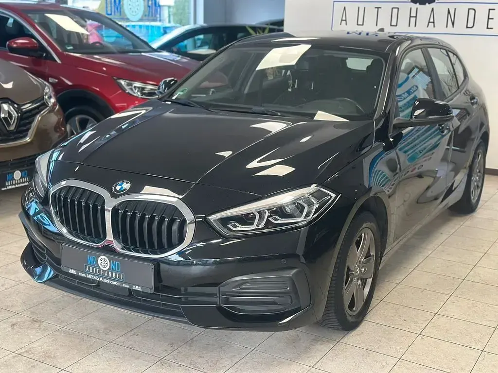 Gebraucht BMW 118 Advantage 136 PS (100 kW) 2021 Schwarz Kleinwagen