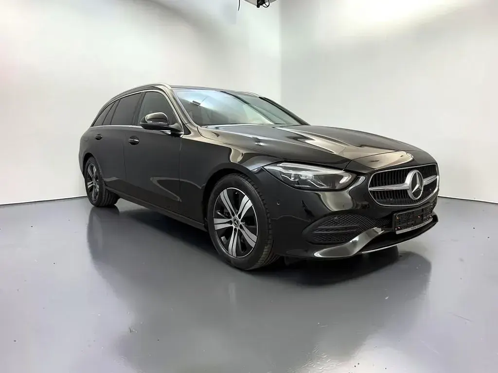 Gebraucht Mercedes C220 Advanced Plus 197 PS (144 kW) 2024 Schwarz Limousine