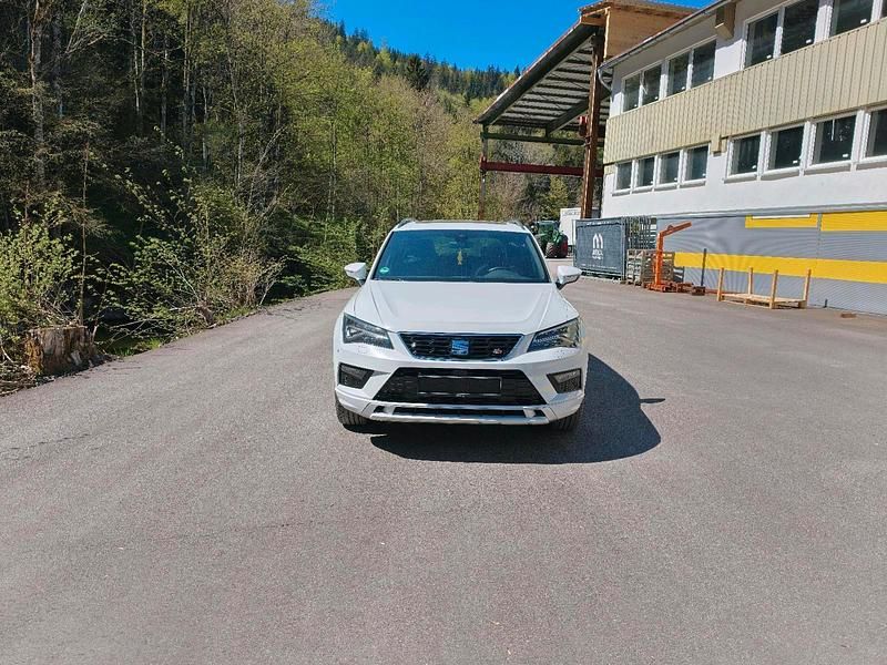 Usata Seat Ateca 4Drive 190 CV (139 kW) 2017 Bianco SUV