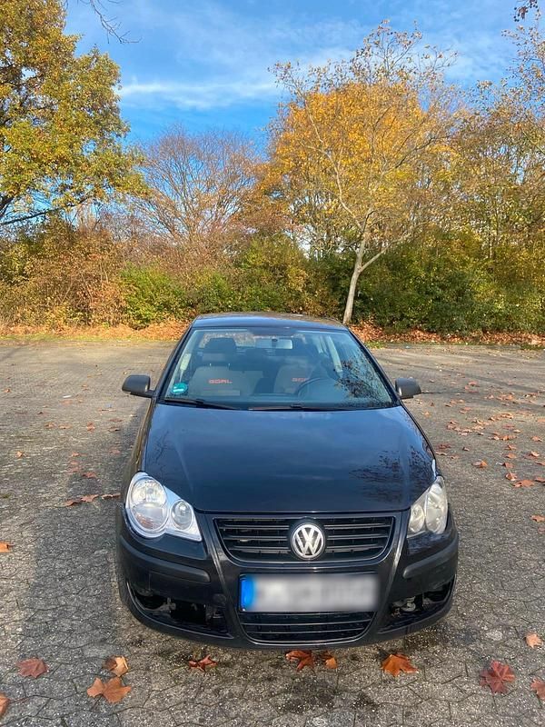 Schwarz Gebraucht 2006 VW Polo Kleinwagen | 500 € (Superpreis) - Bild 1/4